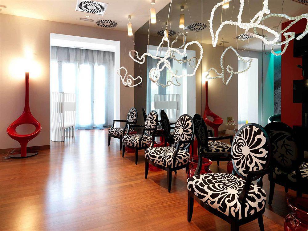 Hotel Bcn Design Barcelona Exteriér fotografie The interior of the hotel