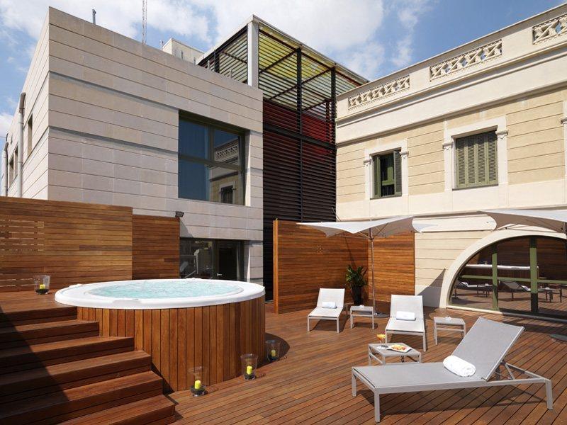 Hotel Bcn Design Barcelona Exteriér fotografie The hotel's rooftop