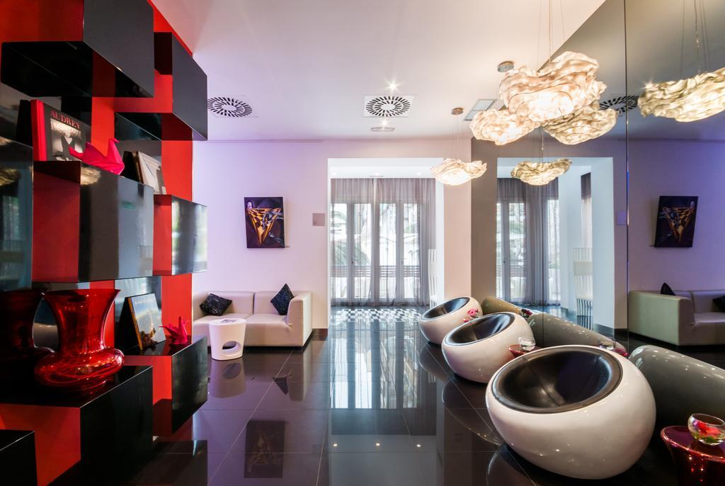Hotel Bcn Design Barcelona Exteriér fotografie Interior of the hotel
